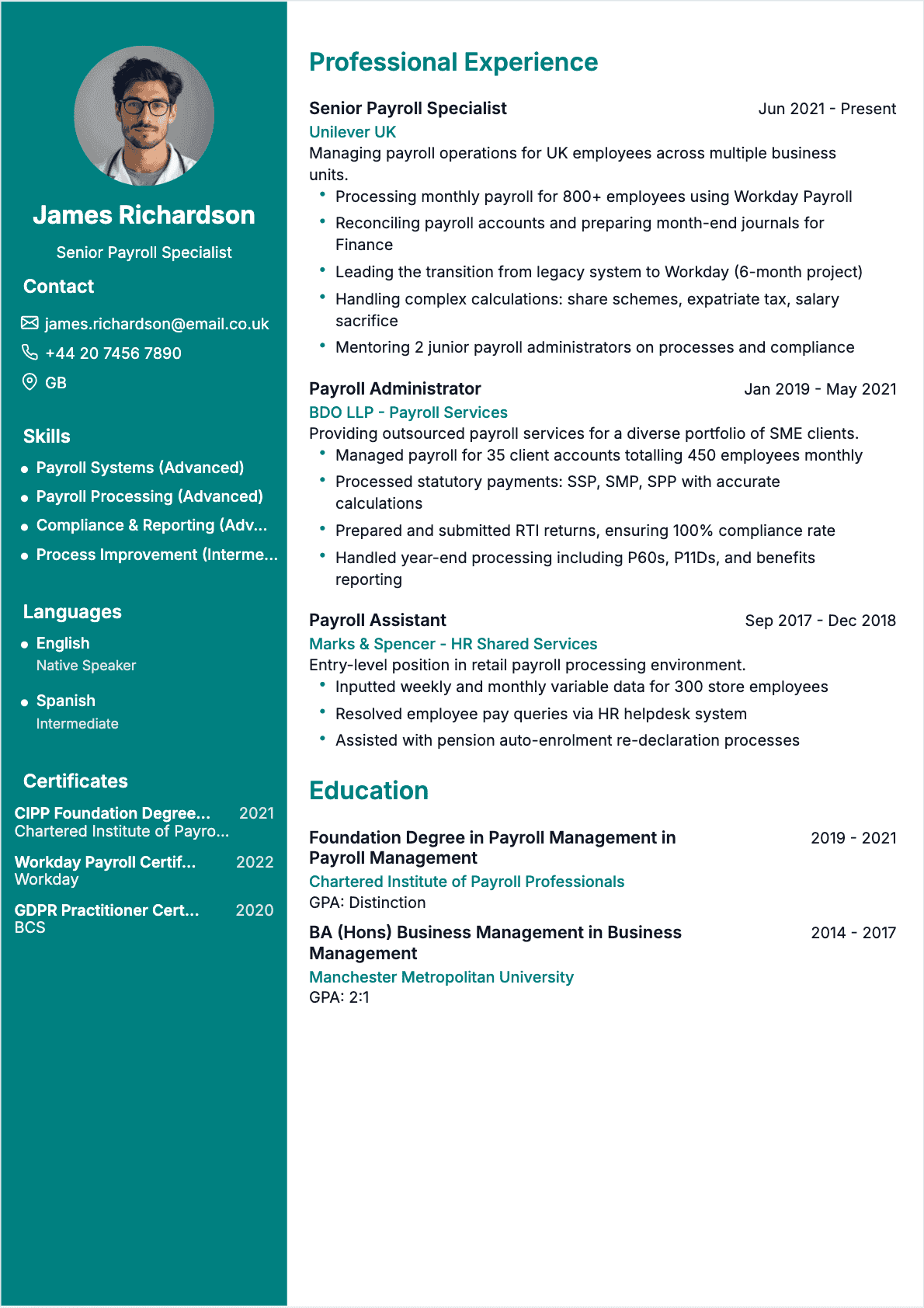 Payroll Manager resume example