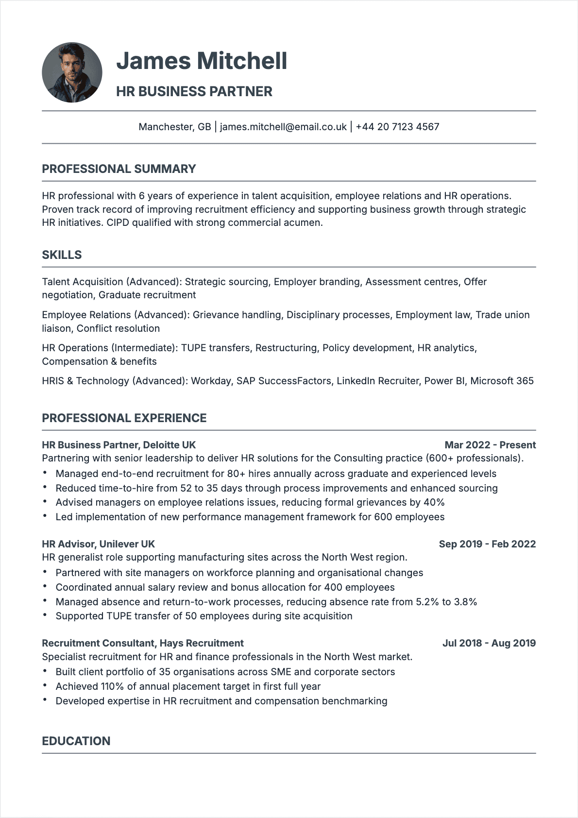 Resume HR Specialist Confirmé - HR Specialist Resume