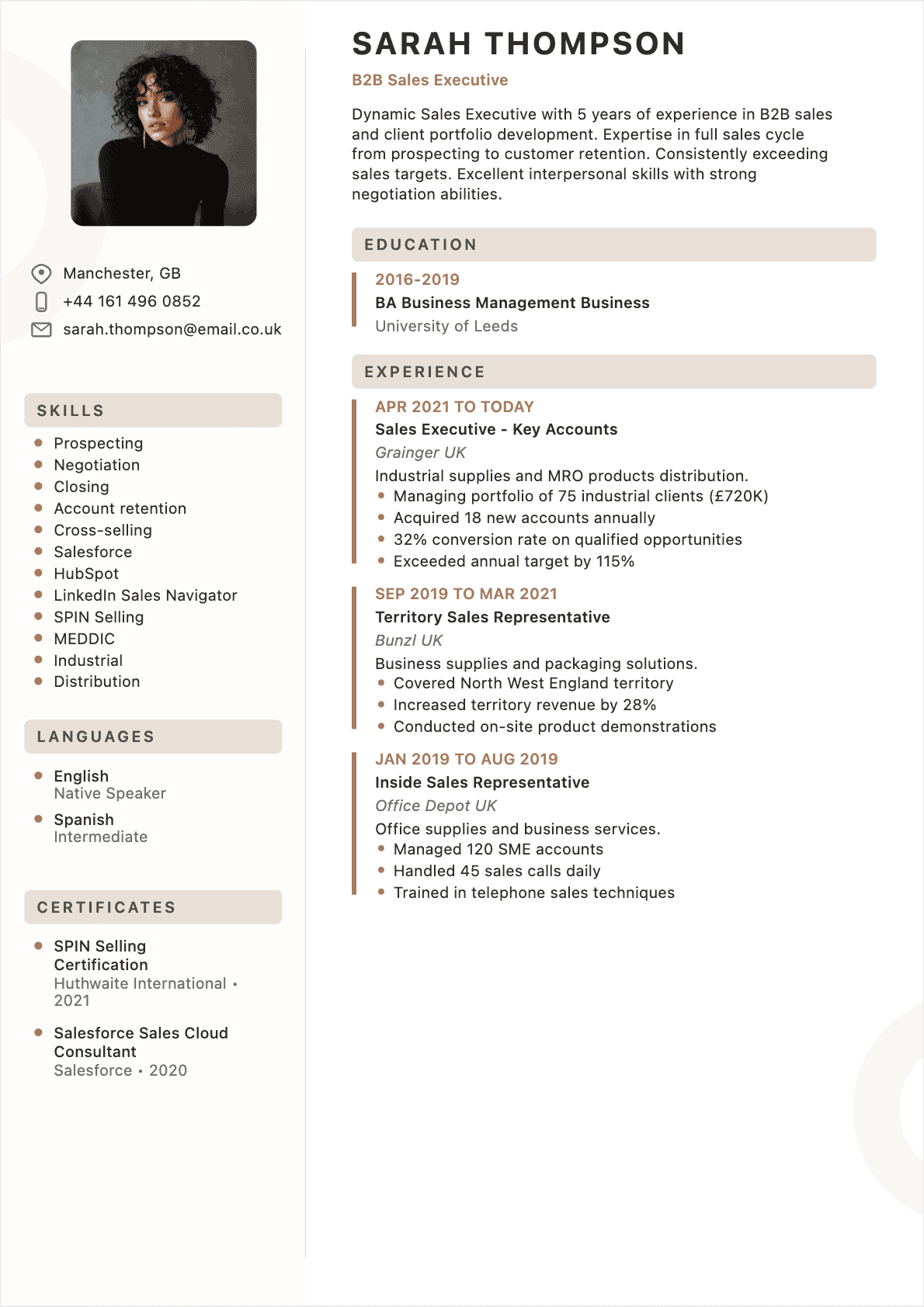 Resume Sales Representative Confirmé - Sales Representative Resume