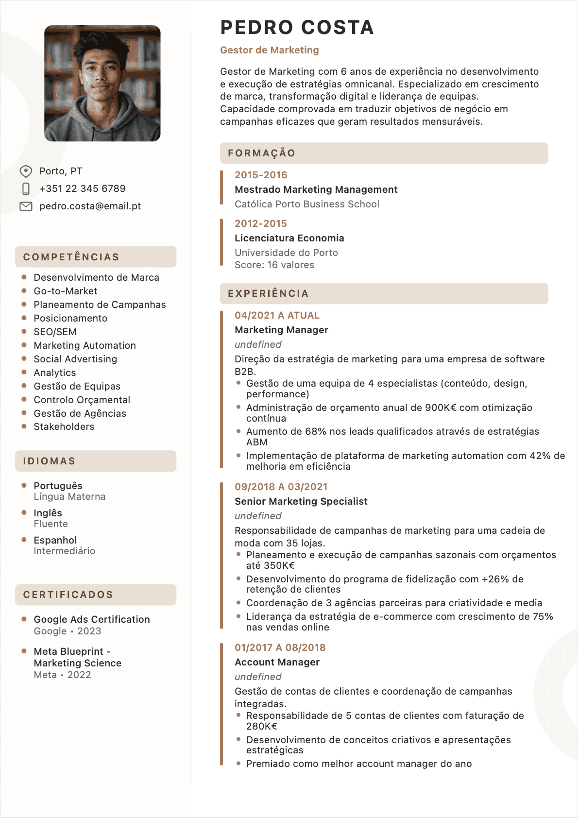 CV Responsável de marketing - Confirmé CV Responsável de marketing Confirmé - CV Responsável de marketing